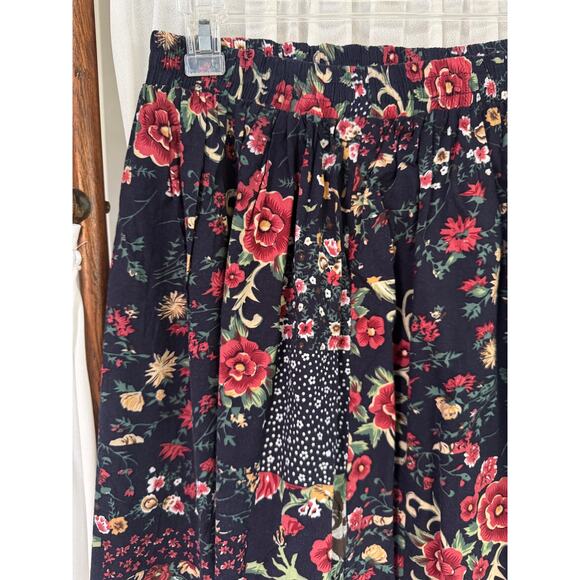 Vintage Floral Patchwork Midi Skirt - Picture 2 of 7